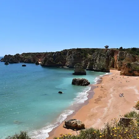 Сasa de vacaciones Ponta Da Piedade Family House *