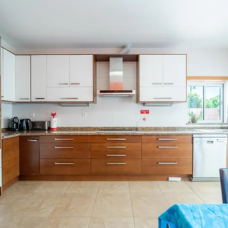 Ponta Da Piedade Family House *