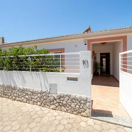 Ponta Da Piedade Family House