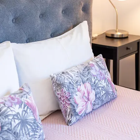 Сasa de vacaciones Ponta Da Piedade Family House