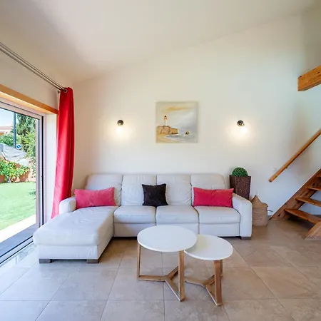 Ponta Da Piedade Family House *