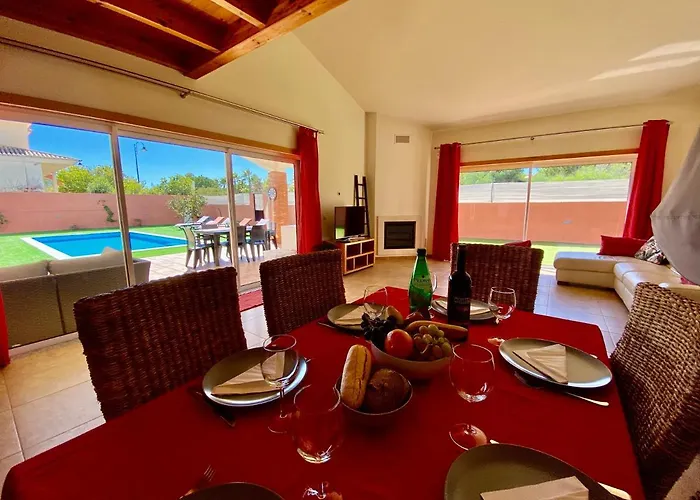 Ponta Da Piedade Family House *